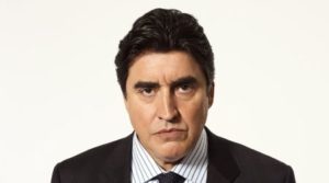 Alfred Molina