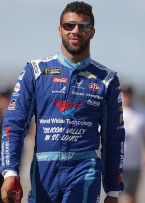 Bubba Wallace Height, Weight, Family, Girlfriend, Education, Biography