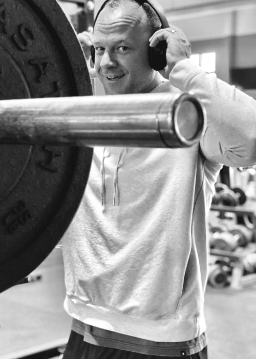 Cory LeRoy as seen in a black and white picture that was taken at the LaioneBuilt Fitness gym in May 2020