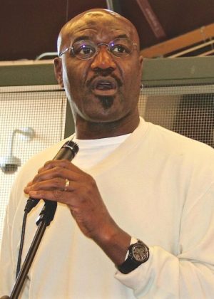 Delroy Lindo Height, Weight, Family, Facts, Spouse, Education, Biography