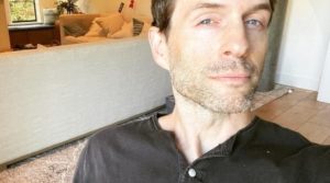 Glenn Howerton