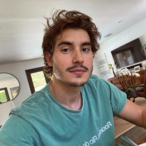 Henry Zaga Height, Weight, Age, Girlfriend, Biography, Family, Facts