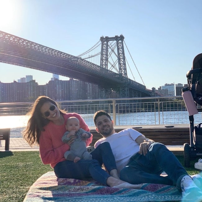 Jerry Ferrara as seen while smiling in a picture along with his family in September 2019