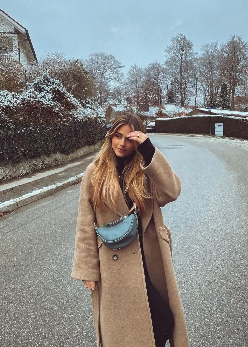 Jessy Hartel posing for the camera in Munich, Germany in December 2020