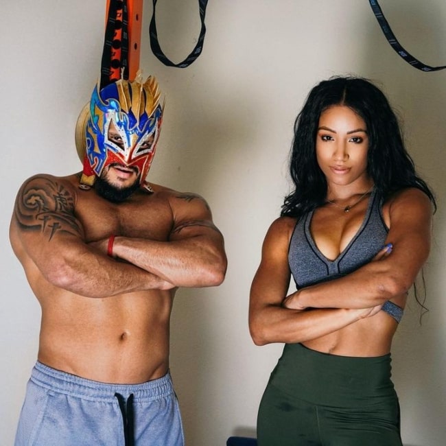 Kalisto as seen in a picture that was taken with Sasha Banks in January 2020