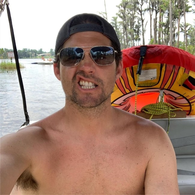 Kristoffer Polaha as seen while taking a shirtless selfie in July 2019