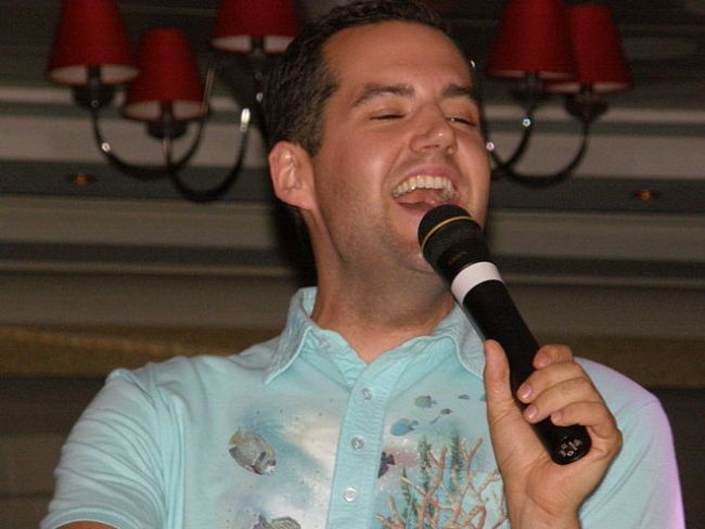 Ross Mathews as seen singing karaoke with Rosie O'Donnell in 2007