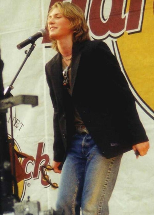 Taylor Hanson in a picture that was taken during a show at Hard Rock Café in Madrid on May 22