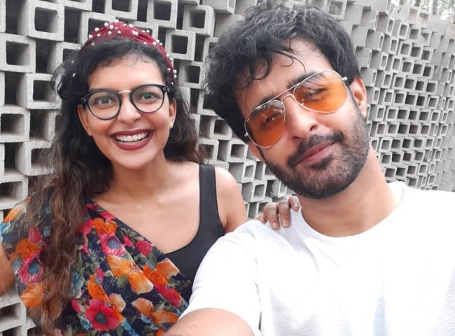Bidita Bag smiling in a selfie along with Satyajeet Dubey in December 2020