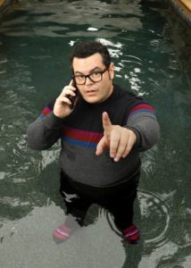 Josh Gad Height, Weight, Family, Facts, Spouse, Education, Biography