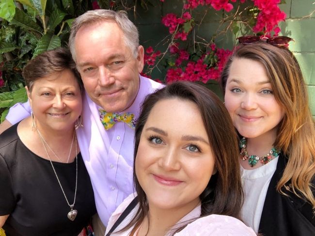 Lauren Holt as seen posing with her family in November 2019