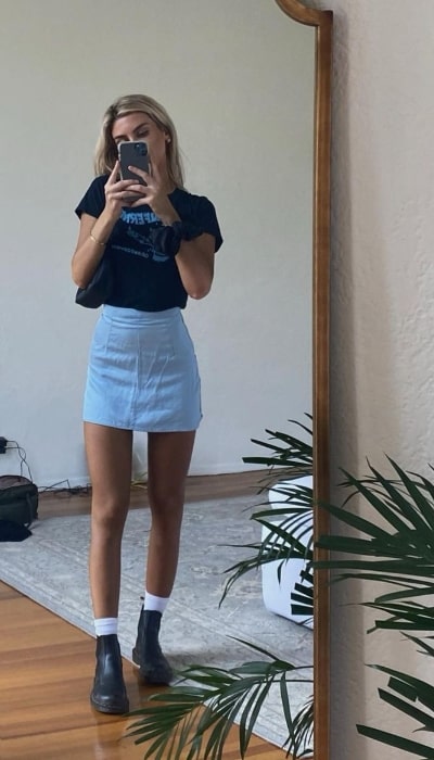 Paige Lorenze as seen while taking a mirror selfie in West Hollywood, California in October 2020