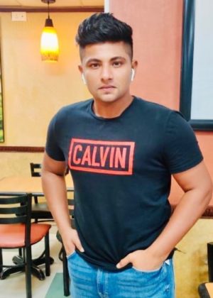 Sarfaraz Khan Height, Weight, Age, Family, Facts, Education, Biography