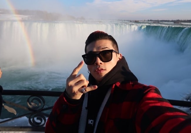 BM as seen while taking a selfie at Niagara Falls in December 2020