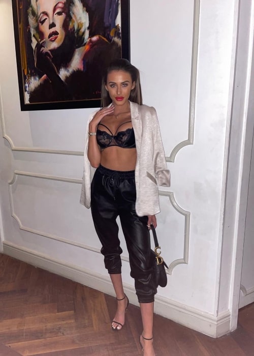 Chloe Veitch's biography: age, height, birthday, boyfriend