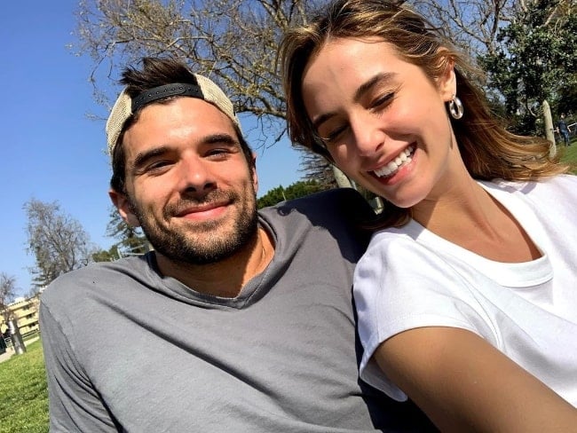 Lauren Swickard smiling for a picture with husband Josh Swickard