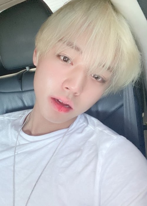 Park Ji-hoon in an Instagram selfie from October 2019
