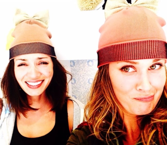 Sarah Lancaster (Right) taking a goofy selfie with Rebecca Marshall in June 2015