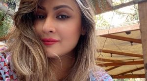 Urvashi Dholakia