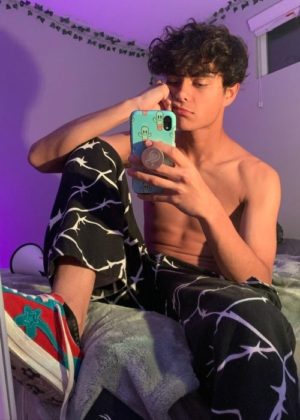 Benoftheweek Height