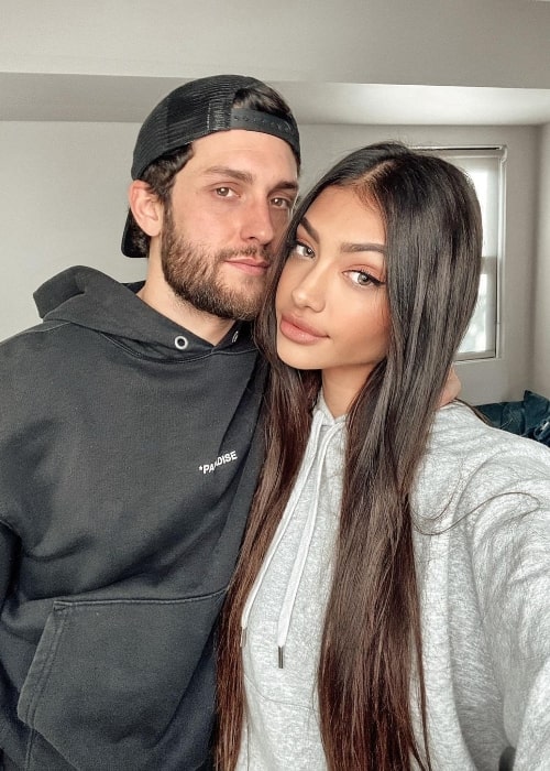 Alanna Panday in a selfie with her boyfriend Ivor in December 2020