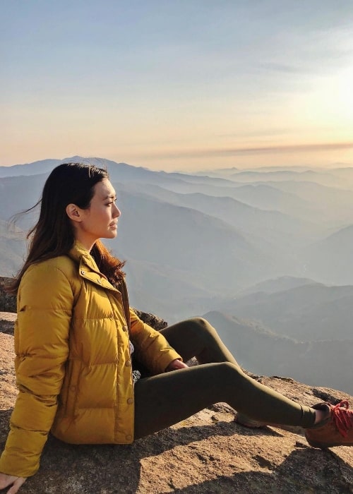 Catherine Haena Kim at Moro Rock in Sequoia National Park, California in November 2020