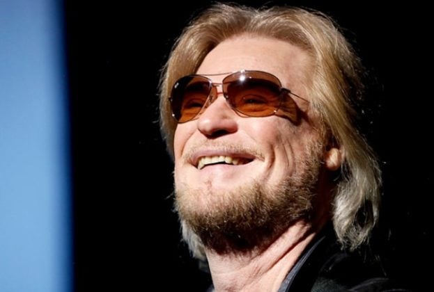 Daryl Hall Height Weight Age Body Statistics Biography Girlfriends   Daryl Hall In December 2011 623x420 