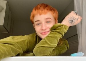 Esther McGregor Height, Weight, Age, Facts, Biography, Family