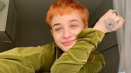 Esther McGregor Height, Weight, Age, Body Statistics