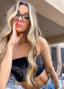 Milan Mirabella Height, Weight, Age, Boyfriend, Family, Facts, Biography