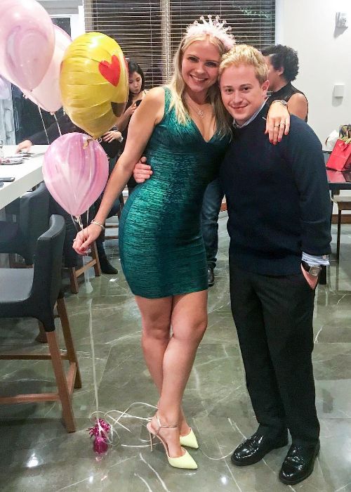 Reed Alexander seen posing with his friend in 2017