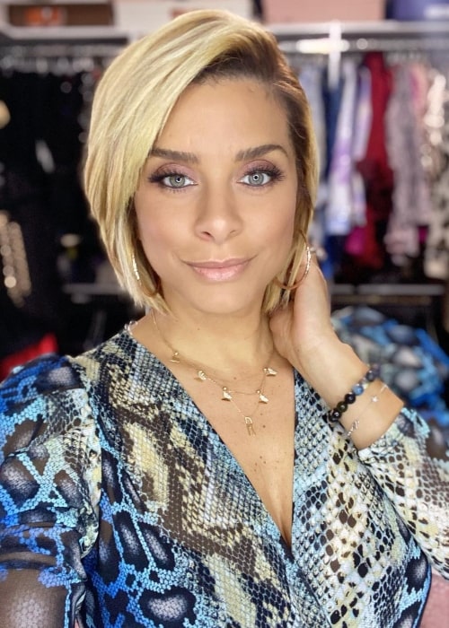 robyn-dixon-height-weight-age-boyfriend-biography-family-facts