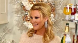 Sandra Lee