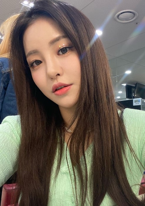 Yujeong as seen in a selfie in March 2021