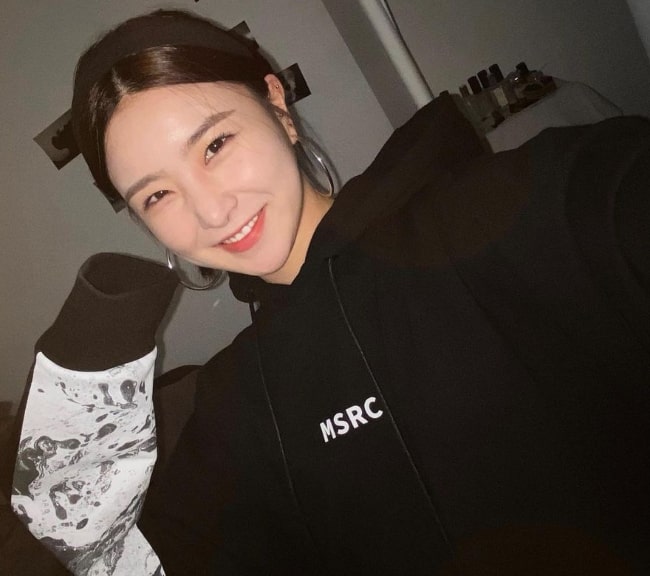 Yuna smiling in a selfie in October 2020