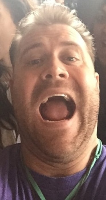 Daniel Bedingfield having a good time in March 2015