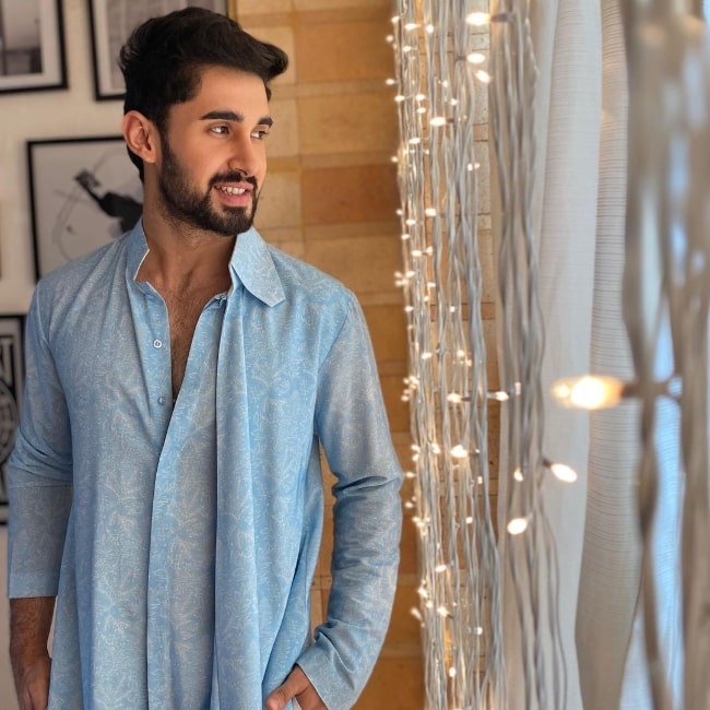 Laksh Lalwani as seen while posing for a Diwali picture in November 2020