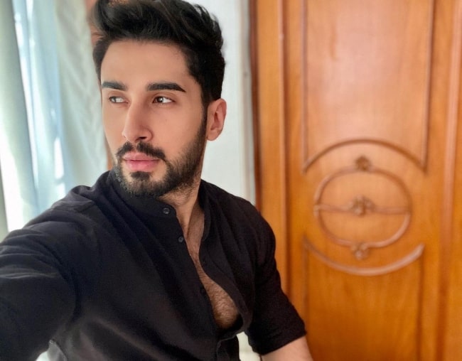 Laksh Lalwani taking a selfie in November 2020