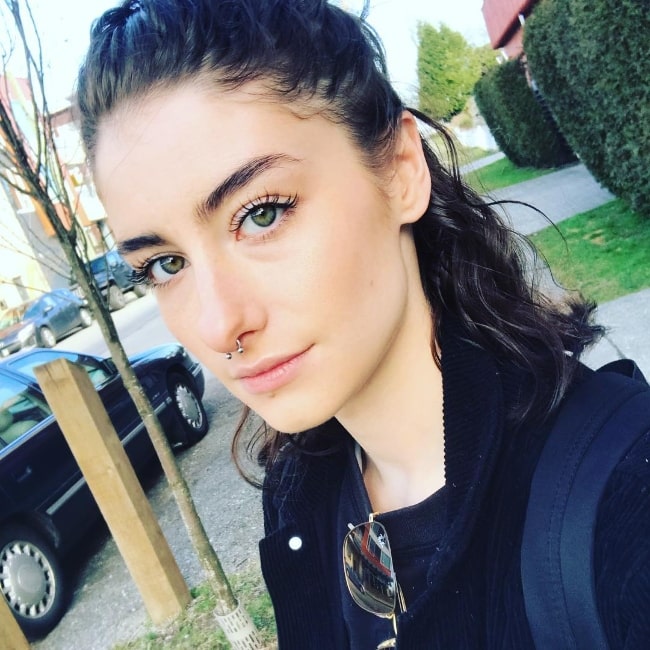 Mackenzie Cardwell taking a selfie in March 2019