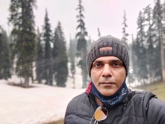 Amit Sial in Gulmarg in Kashmir in April 2021 experiencing heaven