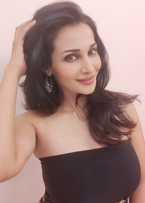 Flora Saini smiling for a picture in May 2021