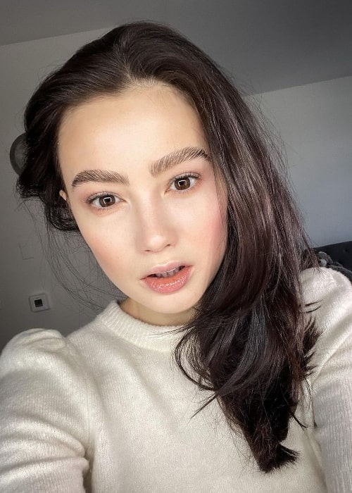 Marina Mazepa as seen while taking a selfie showing her amazing eyebrows in West Hollywood, California in January 2021