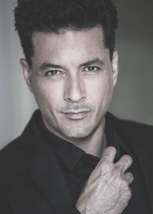 Mexican actor Raúl Méndez