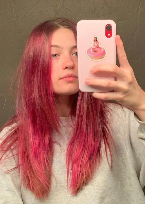 Olivia Welch as seen while taking a mirror selfie in April 2020