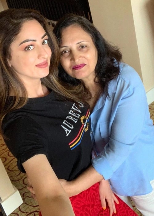 Sandeepa Dhar as seen while taking a selfie with her mother