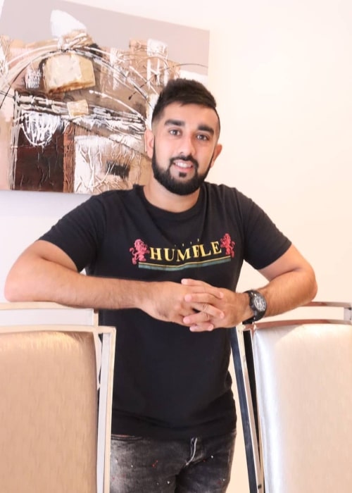 Tabraiz Shamsi as seen in an Instagram Post in February 2020