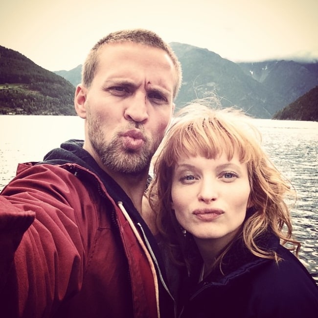 Tobias Santelmann as seen while pouting for a selfie alongside Julia Bache-Wiig in March 2015