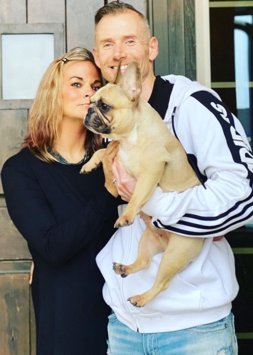 Billyvsco as seen in a picture with his wife Lyndsey Perry and their dog in January 2020