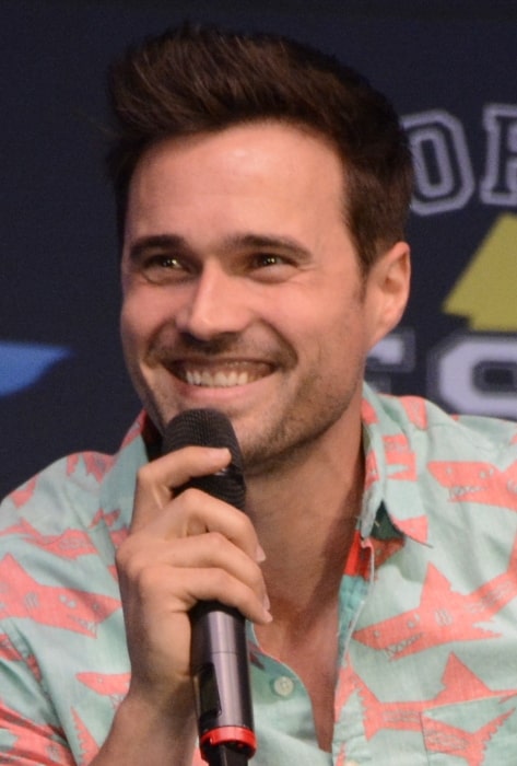 Brett Dalton pictured at the Florida Supercon in 2015