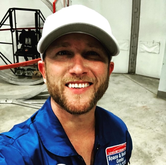 Cole Swindell in July 2020 having a great time at Space Camp